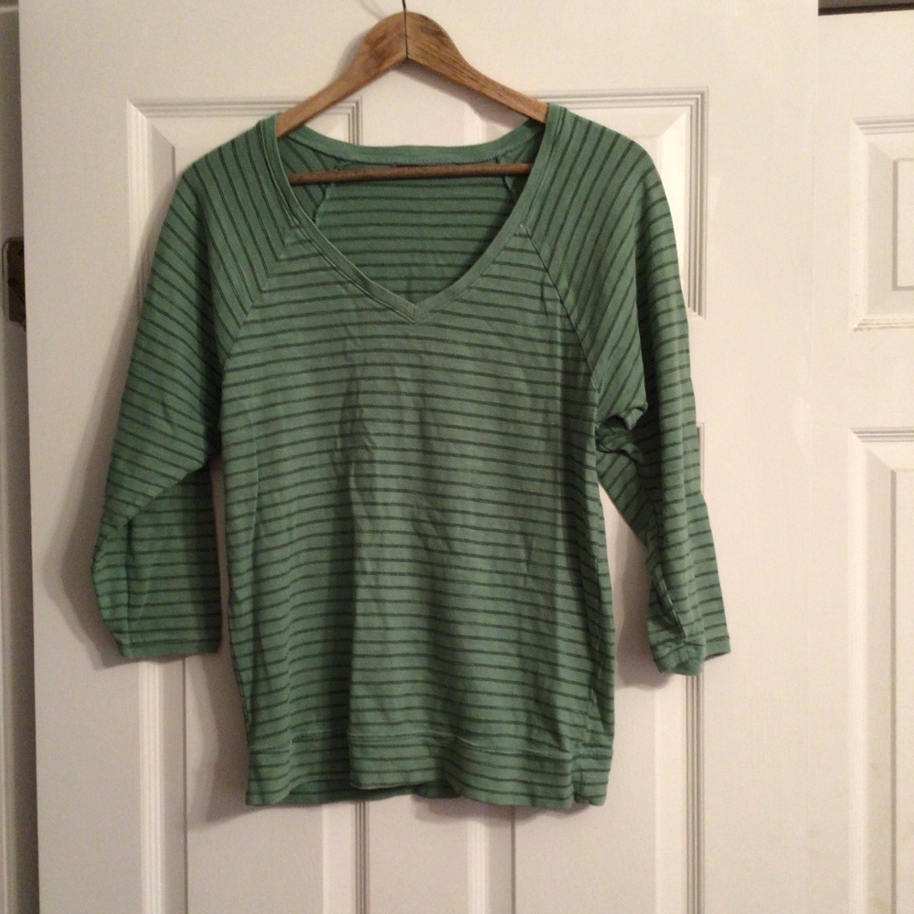 Velvet Brand tunic top size M